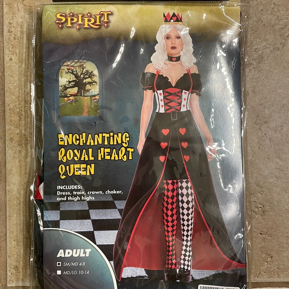 Never worn Enchanting Royal Heart Queen costume size small from Spirit